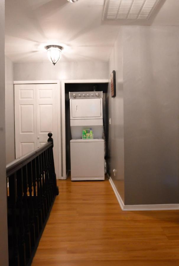 Great 2 Bedroom Condo,Free Parking,Easy Commute. Ірвінґтон Екстер'єр фото